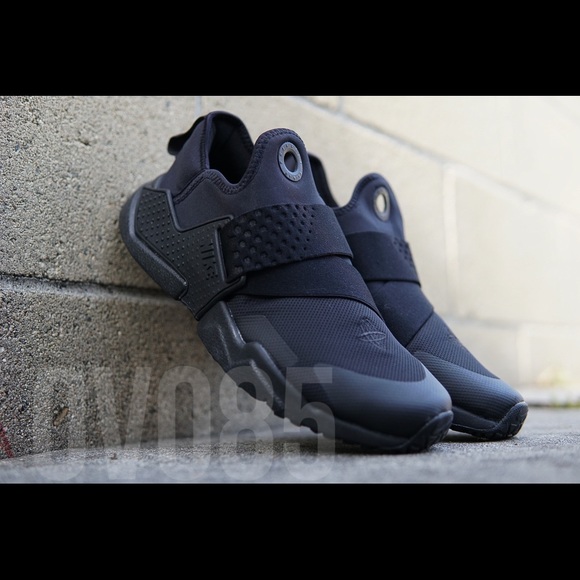 nike huarache laceless